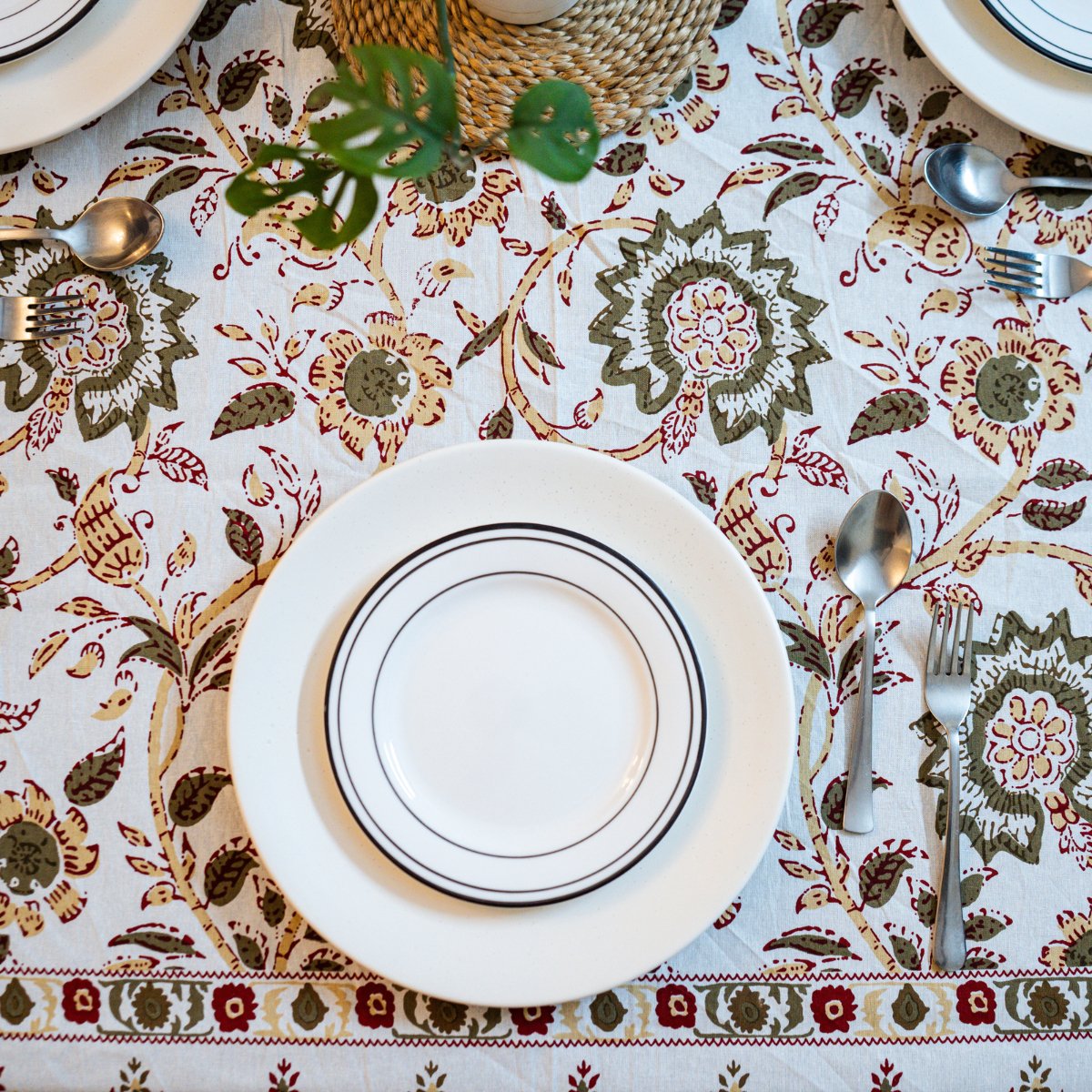 Green Garden 6 Seater Dining Table Cover, Block Print, 100% Cotton, 60" x 90" - Coral Slub -